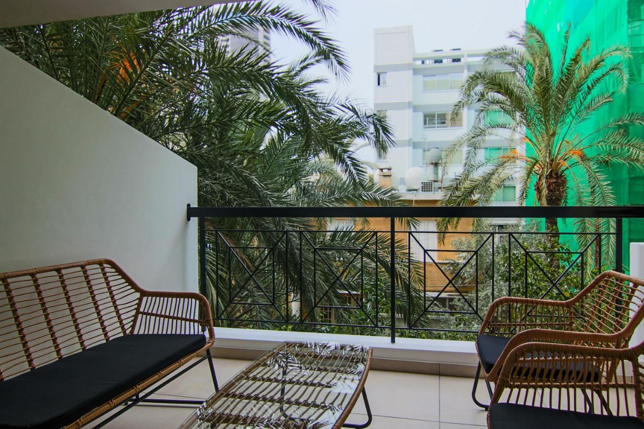 Phaedrus Living City View Luxury Iras Flat 102 Nicosia Luaran gambar