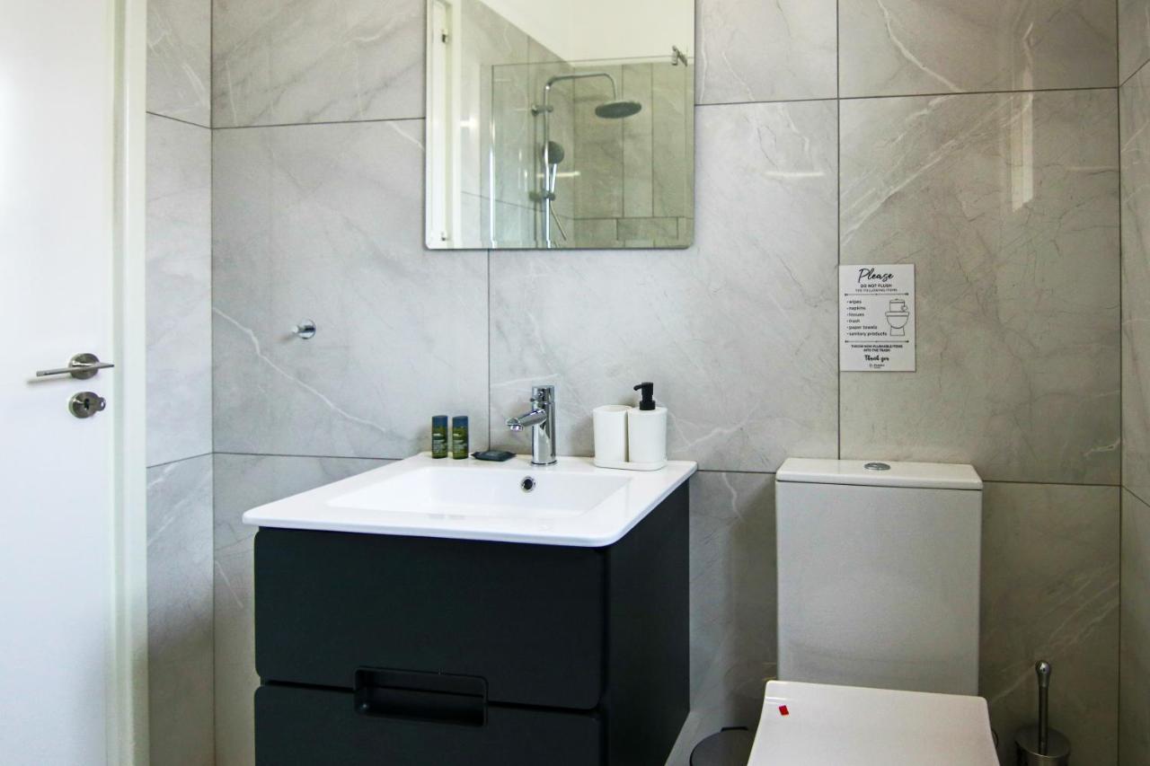Phaedrus Living City View Luxury Iras Flat 102 Nicosia Luaran gambar
